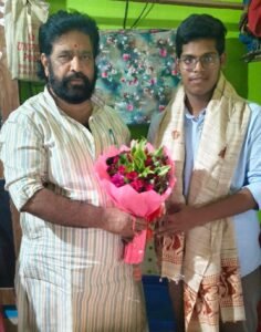 ଜିଲ୍ଲା ଟପ୍ପର ଙ୍କୁ ଶୁଭେଚ୍ଛା ଜଣାଇଲେ ଗୌତମ ରାୟ