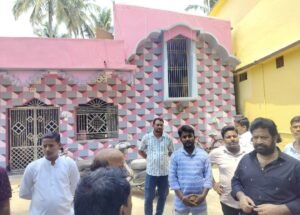 ସାଙ୍ଗ ହୋଇ ଜଳିଲା ବାପା ପୁଅ ଙ୍କ ଜୁଇ